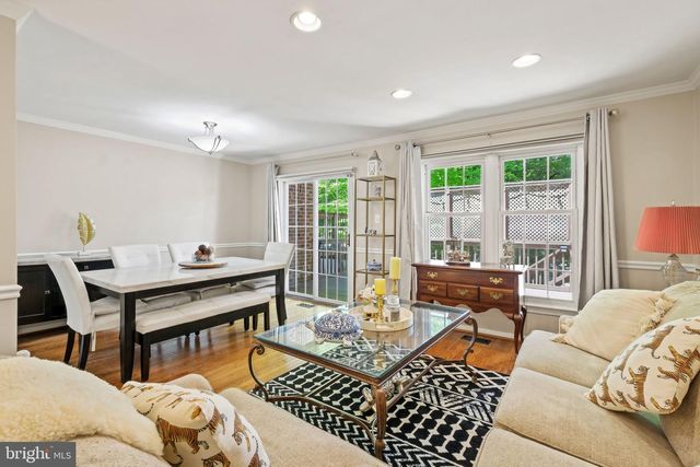 7344 GREENTREE RD, Bethesda, MD 20817