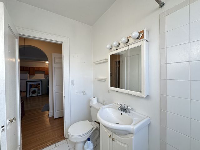 918 Green Bay Road 3A, Winnetka, IL 60093