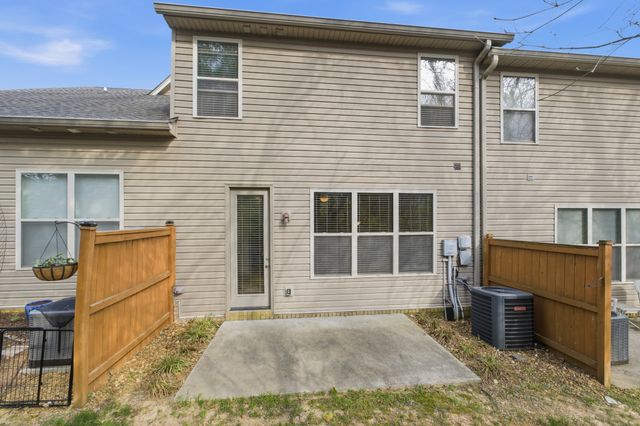 409 Waterbrook Dr, Mount Juliet, TN 37122