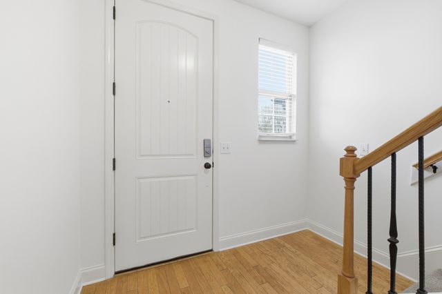 409 Waterbrook Dr, Mount Juliet, TN 37122