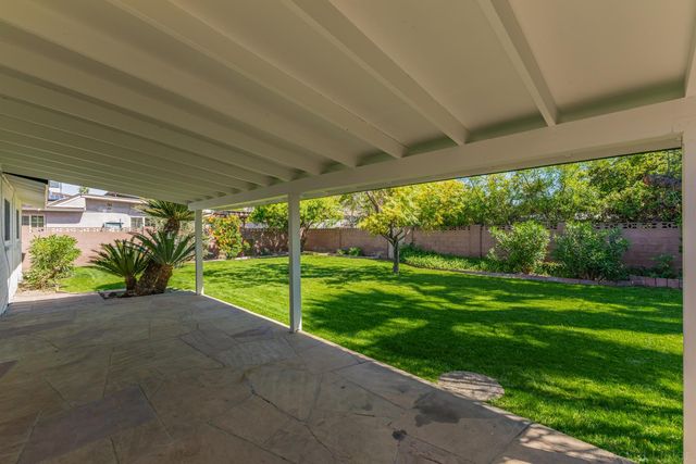 6631 N 12th Place, Phoenix, AZ 85014