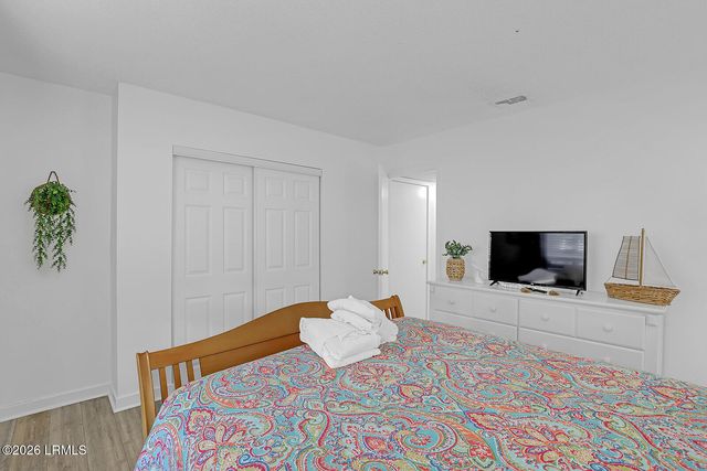 25 Deallyon Ave Apt 103, Hilton Head Island, SC 29928