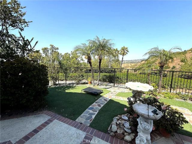 6079 E Butterfield, Anaheim, CA 92807