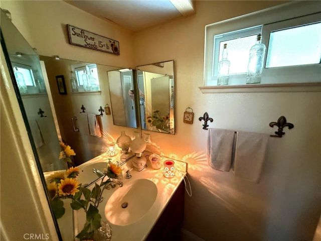 6079 E Butterfield, Anaheim, CA 92807