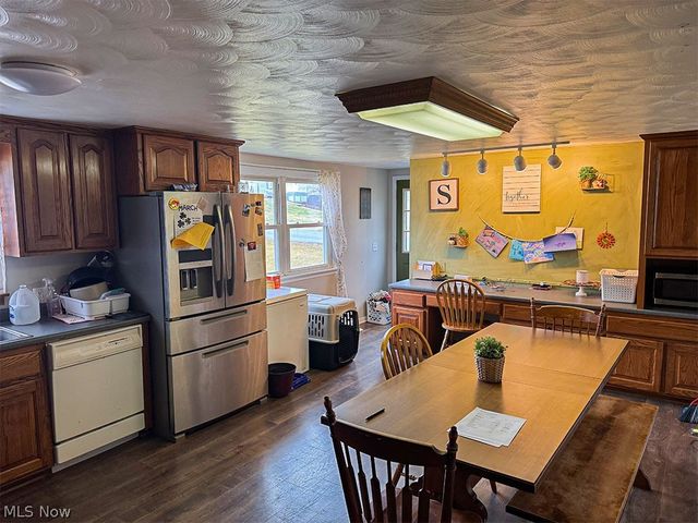 2140 Potts Lane, Zanesville, OH 43701