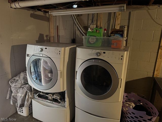 2140 Potts Lane, Zanesville, OH 43701