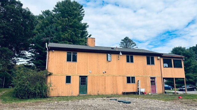 15 Brook Street, Rehoboth, MA 02769