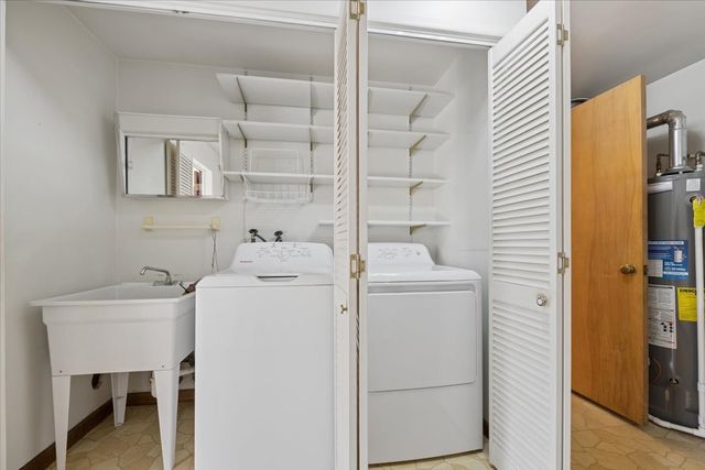 108 Lavidia Boulevard, Joliet, IL 60435