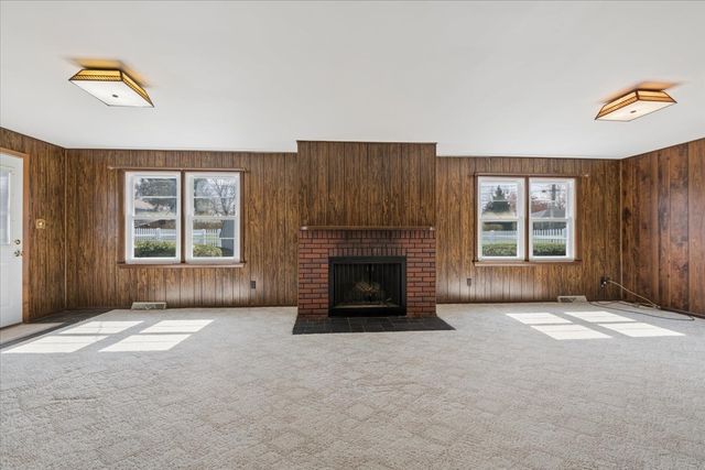 108 Lavidia Boulevard, Joliet, IL 60435