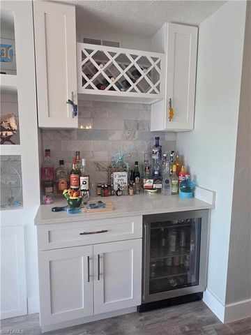 4006 SE 20th PL 4, Cape Coral, FL 33904