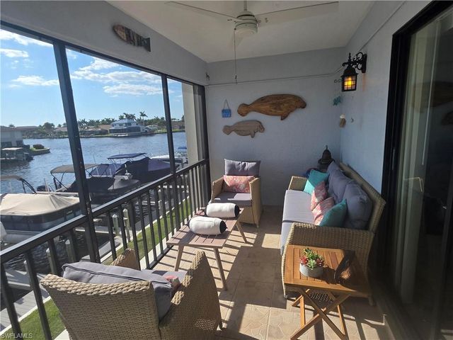 4006 SE 20th PL 4, Cape Coral, FL 33904