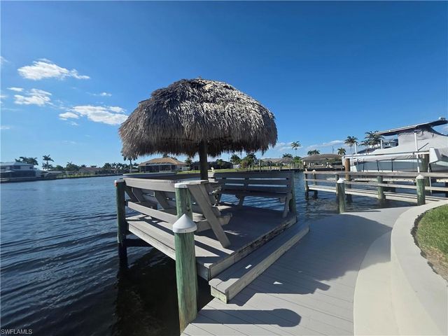 4006 SE 20th PL 4, Cape Coral, FL 33904