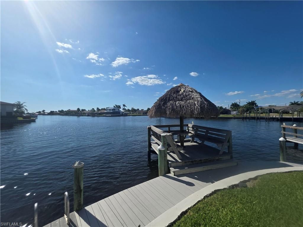 4006 SE 20th PL 4, Cape Coral, FL 33904