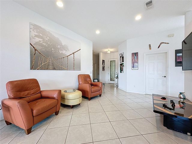 146 CREPE MYRTLE DRIVE, Groveland, FL 34736