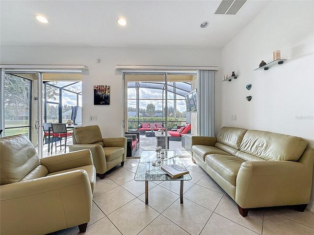 146 CREPE MYRTLE DRIVE, Groveland, FL 34736