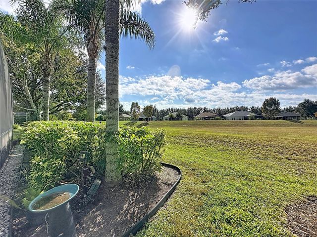 146 CREPE MYRTLE DRIVE, Groveland, FL 34736