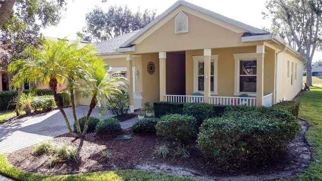 146 CREPE MYRTLE DRIVE, Groveland, FL 34736