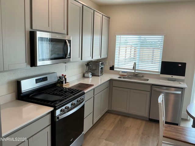 1820 Amazonite Drive, Sparks, NV 89436