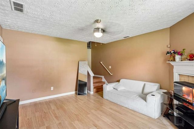 541 Melrose Drive, Forest Park, GA 30297