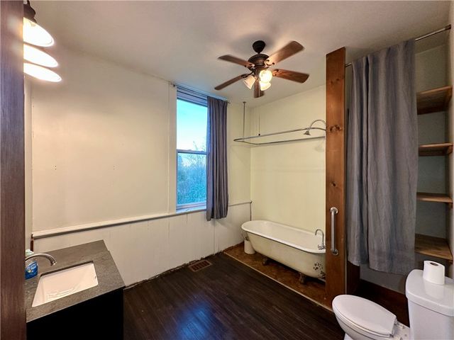 118 Firehall Rd, Slippery Rock Twp, PA 16101