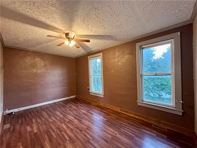 118 Firehall Rd, Slippery Rock Twp, PA 16101