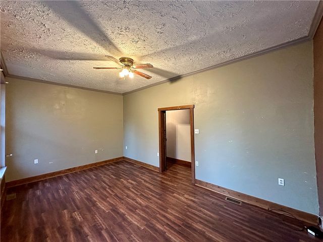 118 Firehall Rd, Slippery Rock Twp, PA 16101