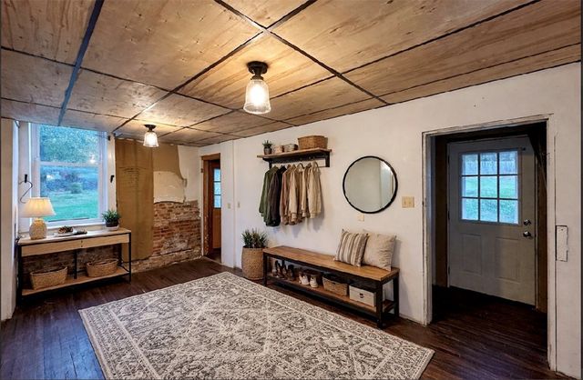 118 Firehall Rd, Slippery Rock Twp, PA 16101