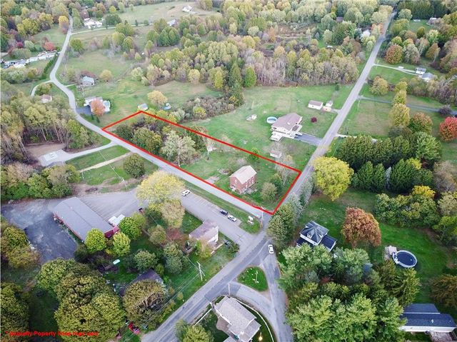 118 Firehall Rd, Slippery Rock Twp, PA 16101