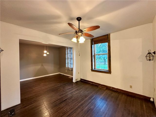 118 Firehall Rd, Slippery Rock Twp, PA 16101