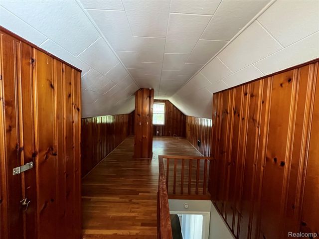 22495 Tuscany Avenue, Eastpointe, MI 48021