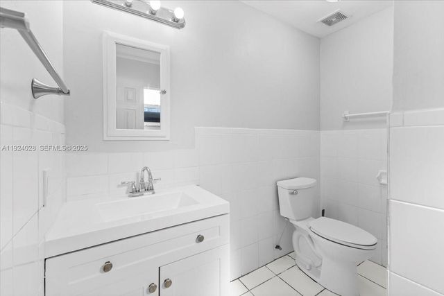 4740 NW 18th Ct, Lauderhill, FL 33313