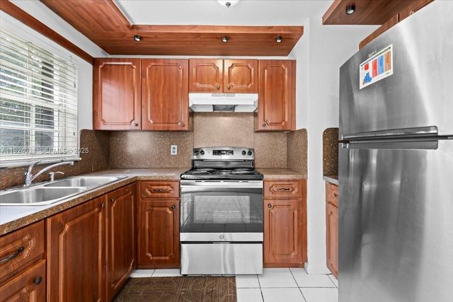 4740 NW 18th Ct, Lauderhill, FL 33313