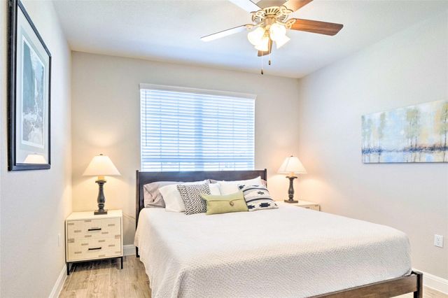 308 Hanging Star LN, Georgetown, TX 78633