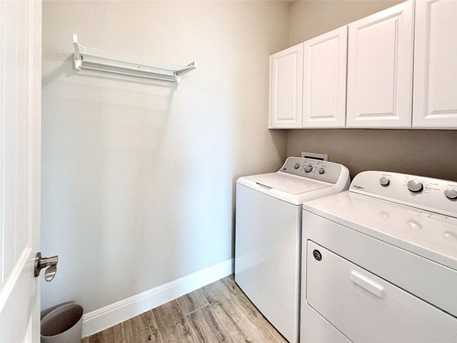 308 Hanging Star LN, Georgetown, TX 78633