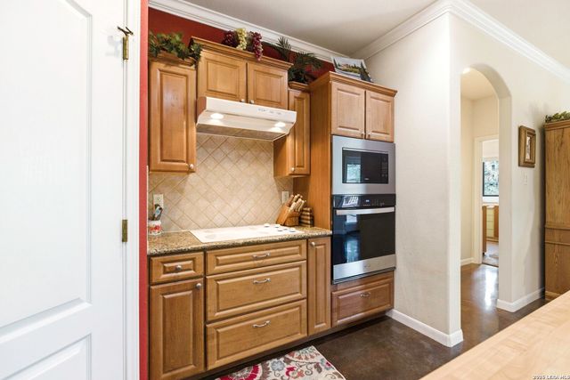 26011 HOOTANANNY, San Antonio, TX 78260