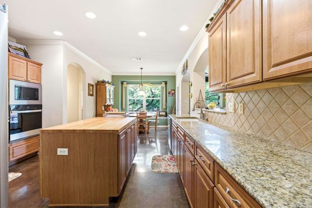 26011 HOOTANANNY, San Antonio, TX 78260