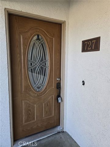 727 Chardonnay Place, Hemet, CA 92544