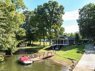 118 Rock Harbor Drive, Lexington, NC 27292