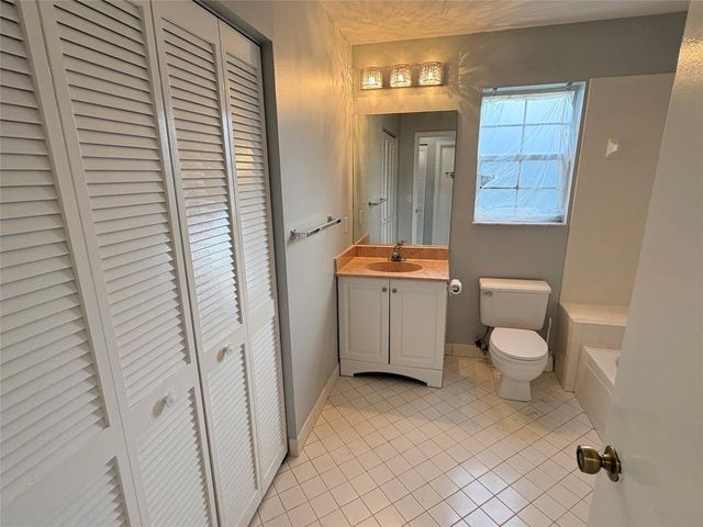 7720 NW 63rd Way, Parkland, FL 33067