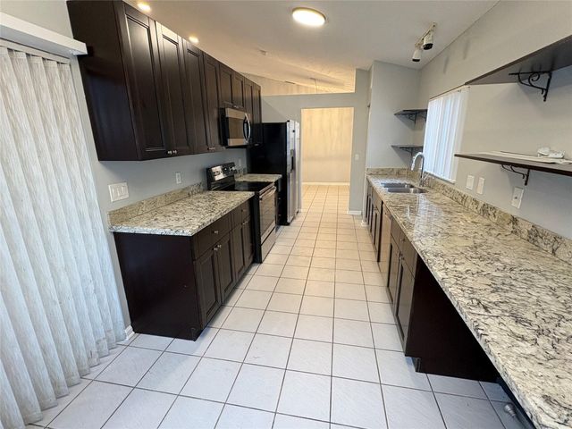 7720 NW 63rd Way, Parkland, FL 33067