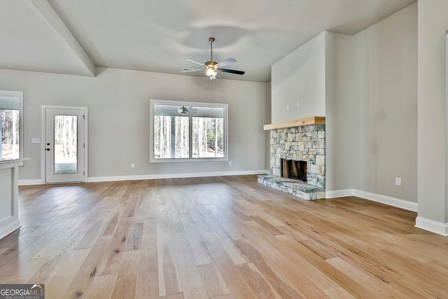 188 Tattersall Way 5-99, Senoia, GA 30276