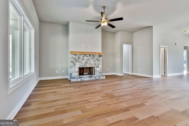 188 Tattersall Way 5-99, Senoia, GA 30276