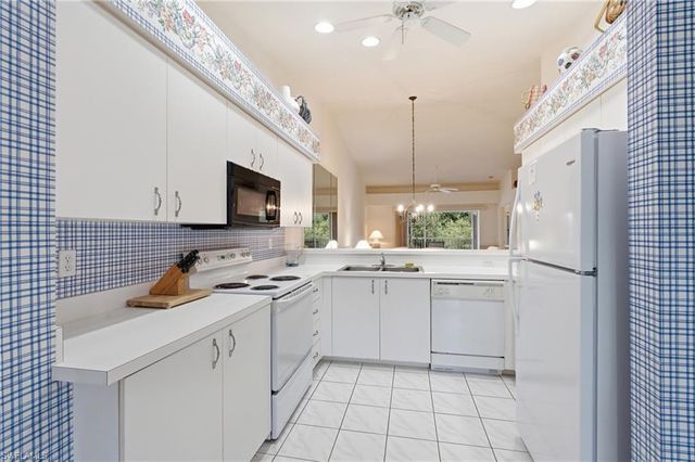 14270 Hickory Links CT 2124, Fort Myers, FL 33912