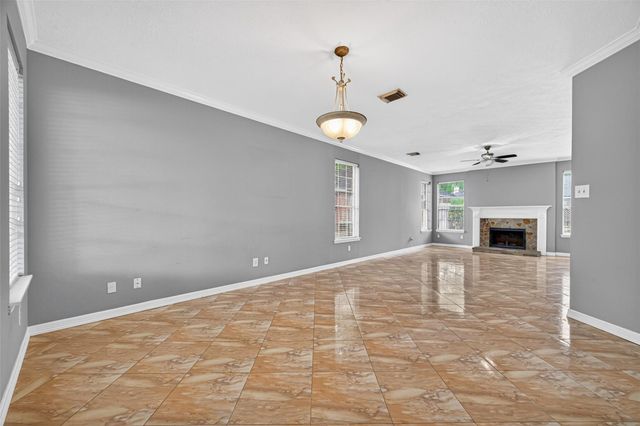 1002 Pine Walk Trail, Spring, TX 77388