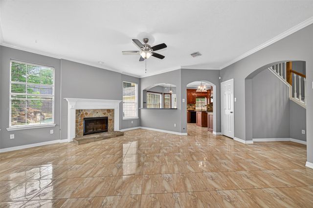 1002 Pine Walk Trail, Spring, TX 77388