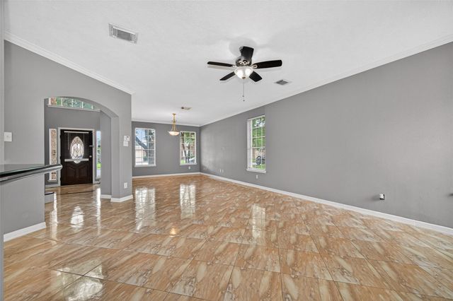 1002 Pine Walk Trail, Spring, TX 77388