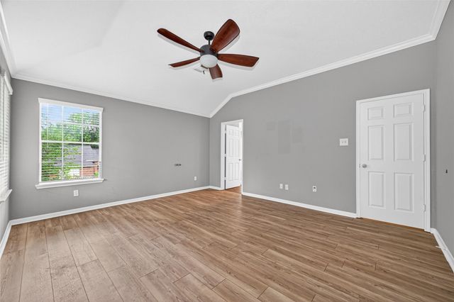 1002 Pine Walk Trail, Spring, TX 77388