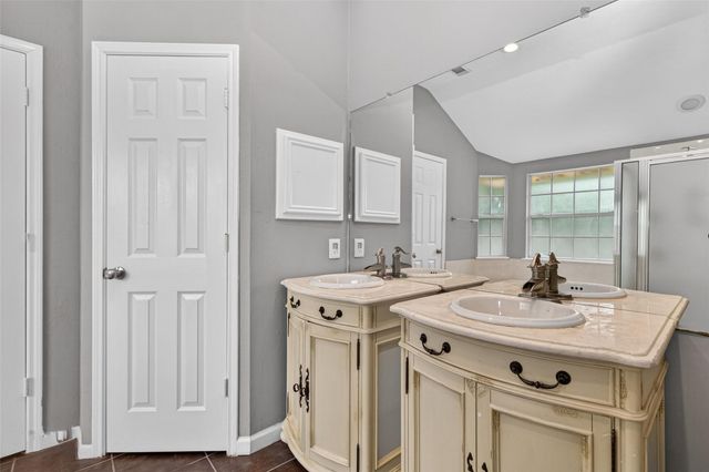 1002 Pine Walk Trail, Spring, TX 77388
