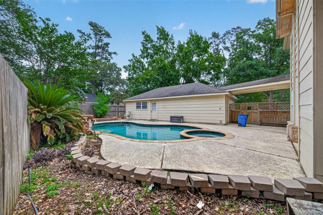 1002 Pine Walk Trail, Spring, TX 77388