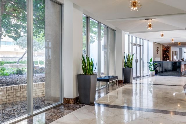 6211 W Northwest Highway 2401, Dallas, TX 75225